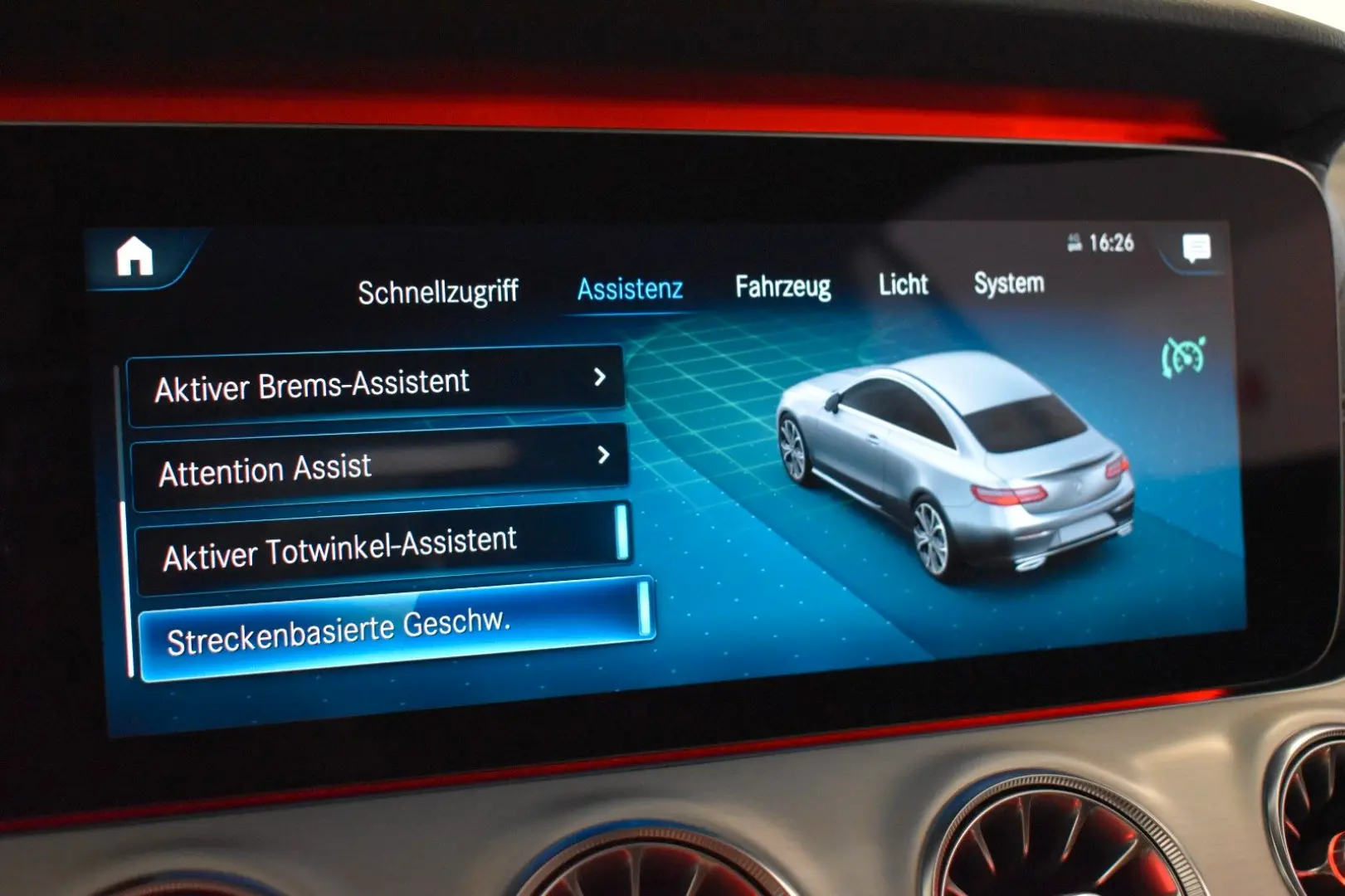 E 200 Coupe AMG LINE  MULTIBEAM KAMERA WIDE HUD