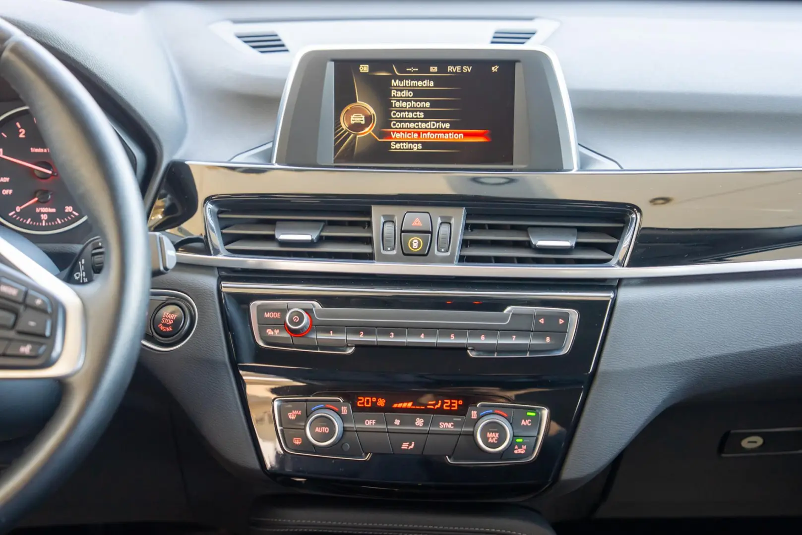 BMW X1 F48 xDrive18d