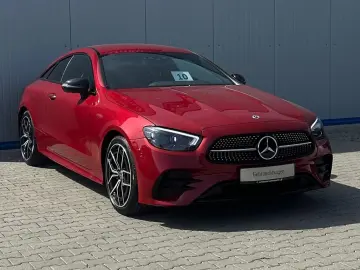 E 200 COUPE 9G  AMG-LINE WIDESCREEN 360  KEYLESS