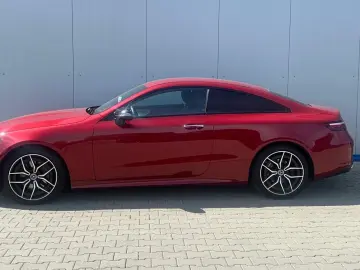 E 200 COUPE 9G  AMG-LINE WIDESCREEN 360  KEYLESS