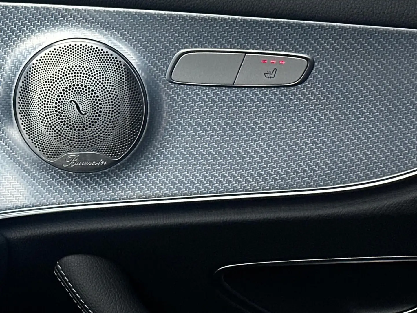 E 200 COUPE 9G  AMG-LINE WIDESCREEN 360  KEYLESS