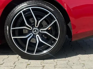 E 200 COUPE 9G  AMG-LINE WIDESCREEN 360  KEYLESS