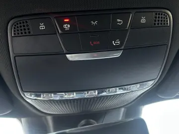 E 200 COUPE 9G  AMG-LINE WIDESCREEN 360  KEYLESS