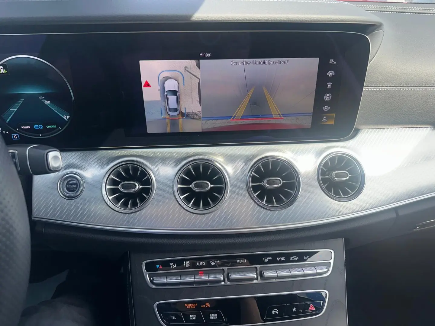 E 200 COUPE 9G  AMG-LINE WIDESCREEN 360  KEYLESS