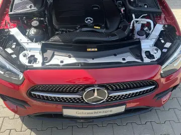 E 200 COUPE 9G  AMG-LINE WIDESCREEN 360  KEYLESS