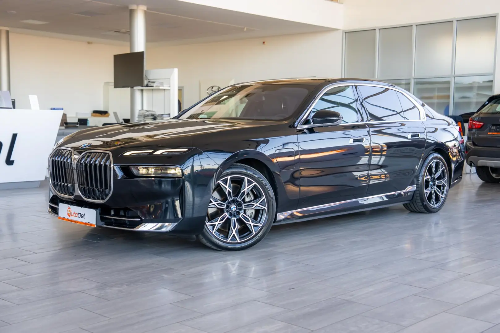 BMW Seria 7 750e xDrive G70