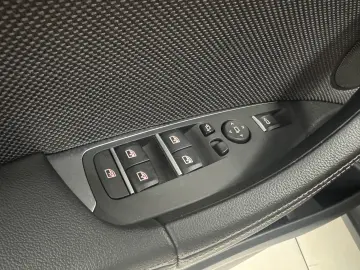 X3 xDrive 30 e Advantage LED Navi SHZ HUD SHZ