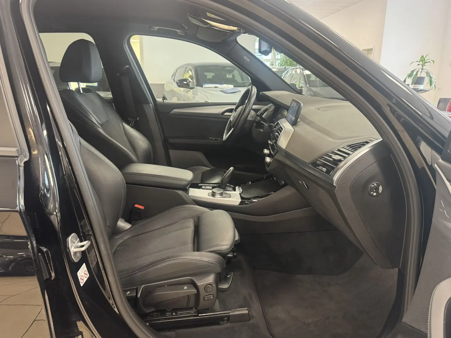 X3 xDrive 30 e Advantage LED Navi SHZ HUD SHZ