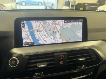 X3 xDrive 30 e Advantage LED Navi SHZ HUD SHZ