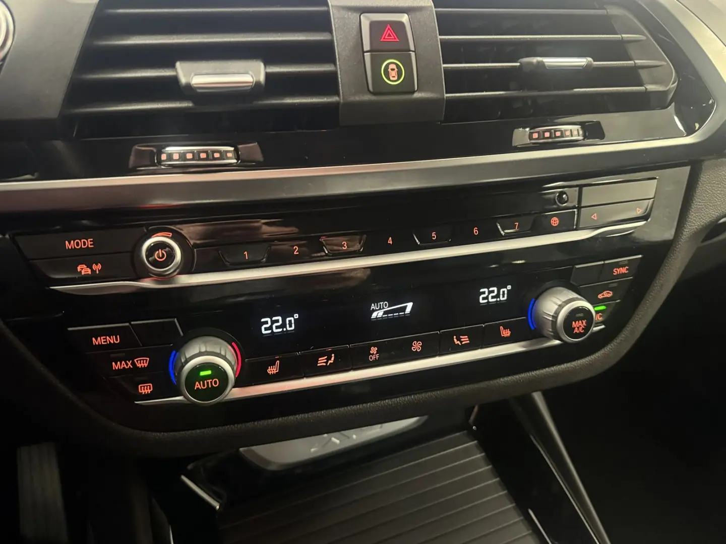 X3 xDrive 30 e Advantage LED Navi SHZ HUD SHZ