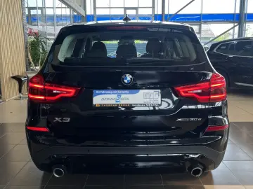 X3 xDrive 30e Advantage LED PDC SHZ DAB Tempomat
