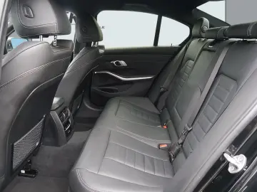 320i Lim. M Sport A.  LED LIVE PROF. RFK