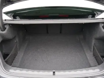 320i Lim. M Sport A.  LED LIVE PROF. RFK