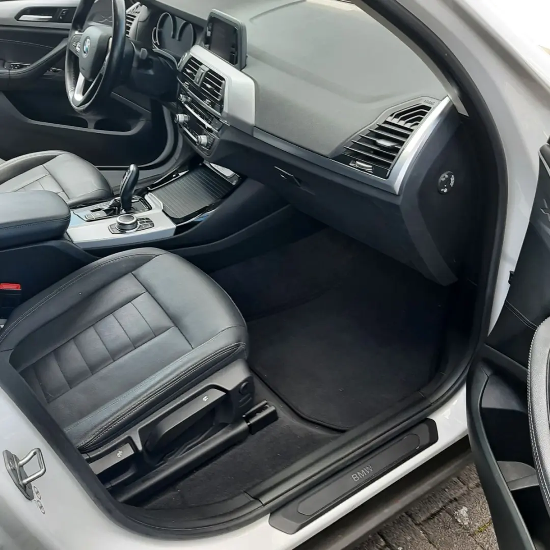 X3 xDrive 2 0D Autom. NAVI-LED-Leder-PDC