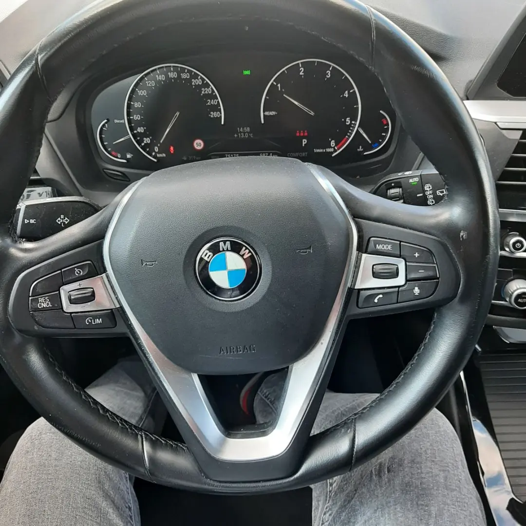 X3 xDrive 2 0D Autom. NAVI-LED-Leder-PDC