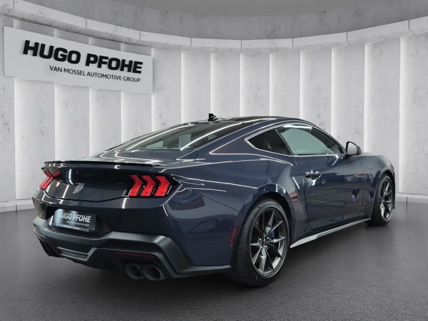 Mustang DARK HORSE 5.0 V8   PDC   RFK   Navi   A