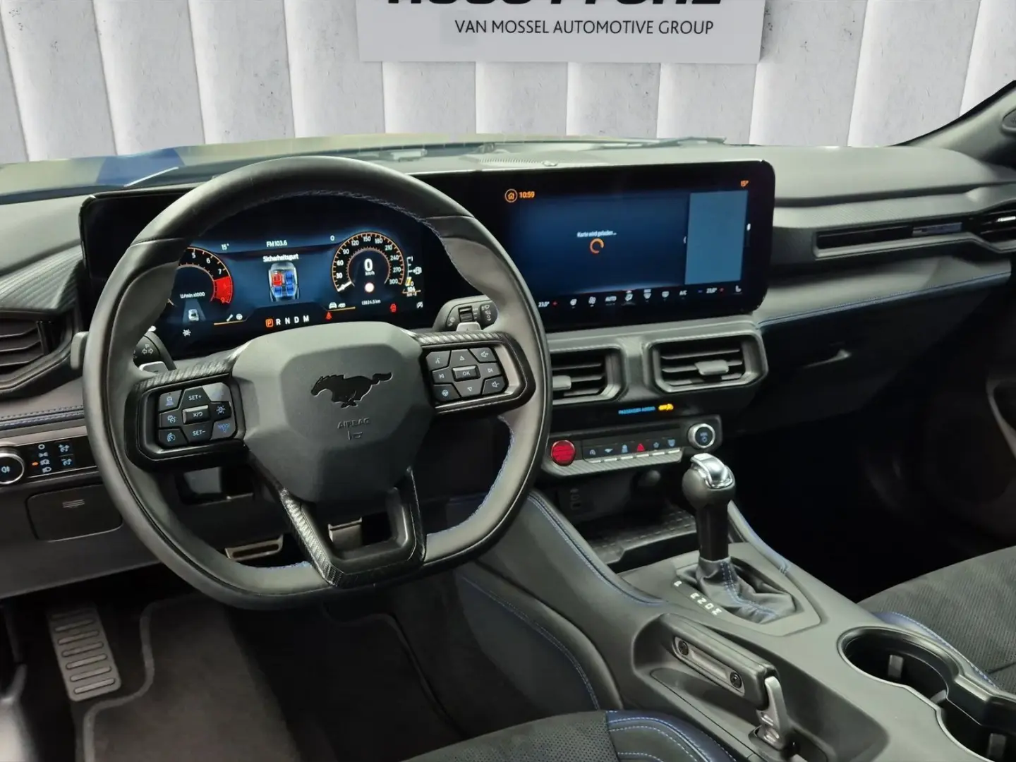 Mustang DARK HORSE 5.0 V8   PDC   RFK   Navi   A