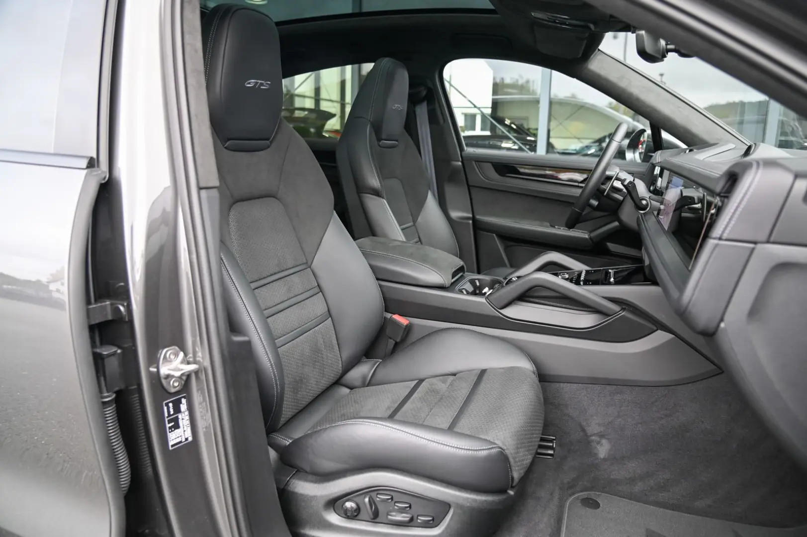 Cayenne GTS Coupe 4.0 V8 Pano  Standheizung  AHK