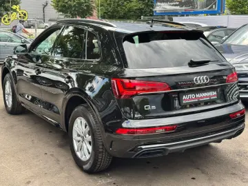 Q5 TFSI S-Line QUATTRO BENZIN 13.000km 1.Hand