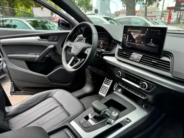 Q5 TFSI S-Line QUATTRO BENZIN 13.000km 1.Hand