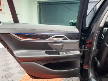 BMW 740D xDrive