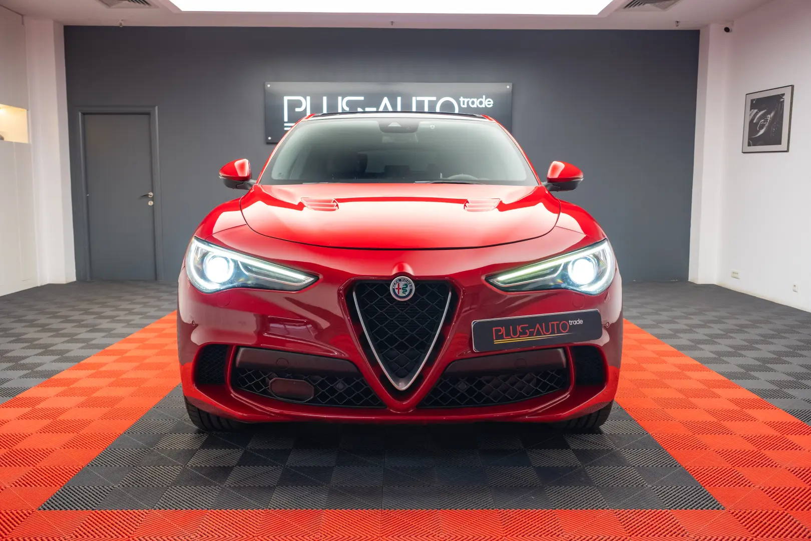Alfa Romeo Stelvio V6 2.9 Bi-Turbo AT8-Q4 Quadrifoglio