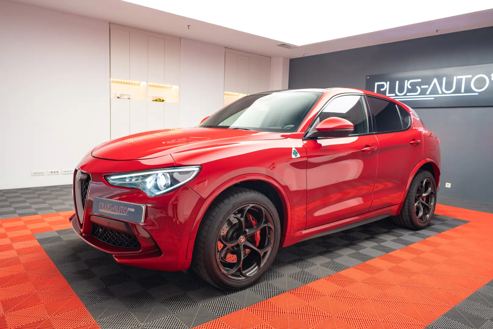 Alfa Romeo Stelvio V6 2.9 Bi-Turbo AT8-Q4 Quadrifoglio
