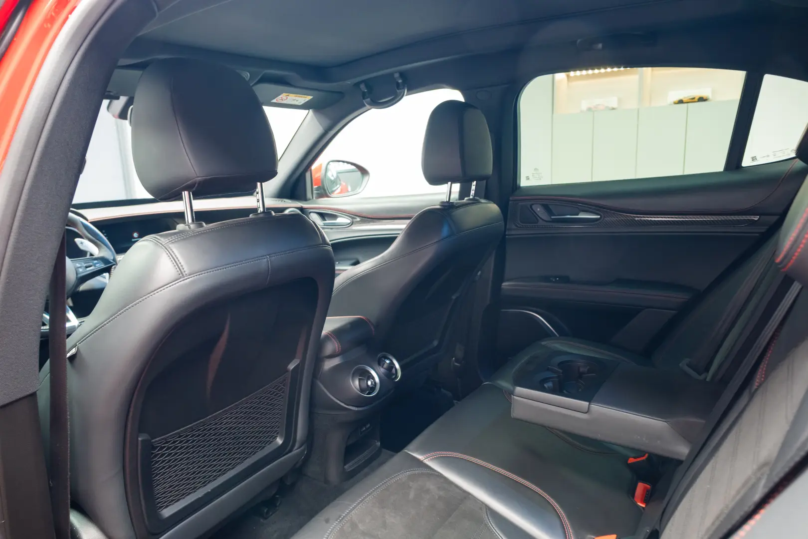 Alfa Romeo Stelvio V6 2.9 Bi-Turbo AT8-Q4 Quadrifoglio