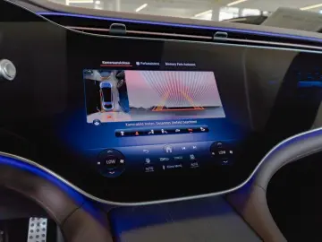 EQS 53 AMG 4M  MANUFAKTUR Hyper Pano TV Distr 21