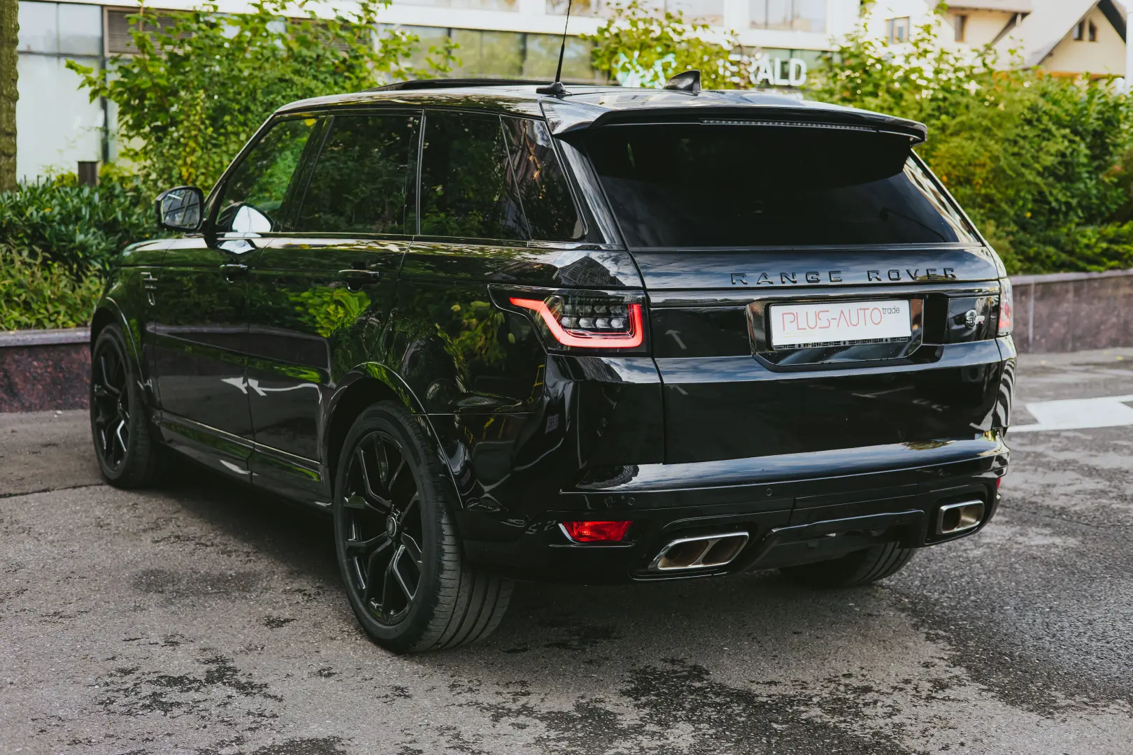 Range Rover Sport SVR 2019