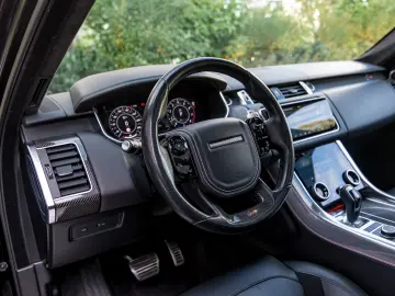 Range Rover Sport SVR 2019