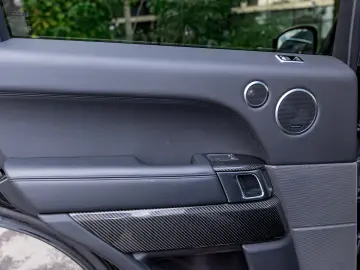 Range Rover Sport SVR 2019