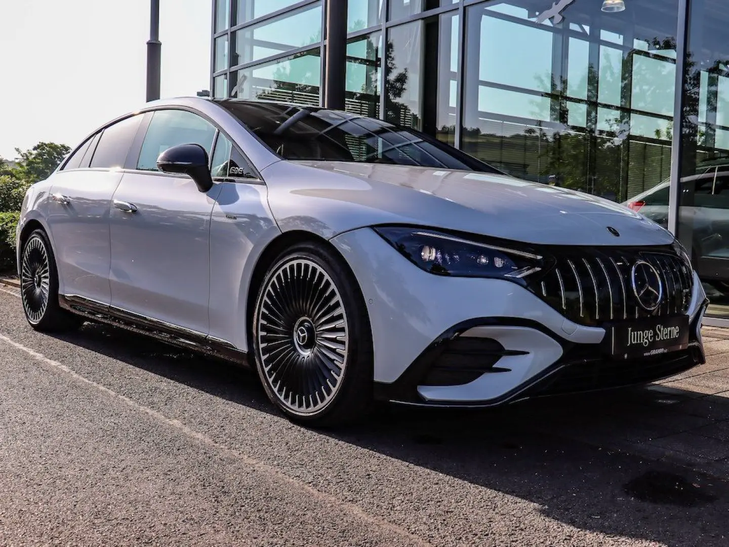 EQE 53 AMG 4M Pano HUD Distronic Hyper Burm Flex