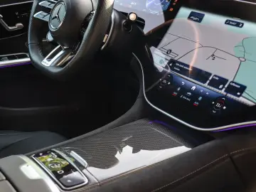 EQE 53 AMG 4M Pano HUD Distronic Hyper Burm Flex