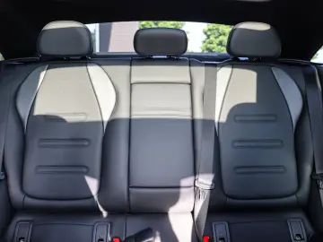 EQE 53 AMG 4M Pano HUD Distronic Hyper Burm Flex