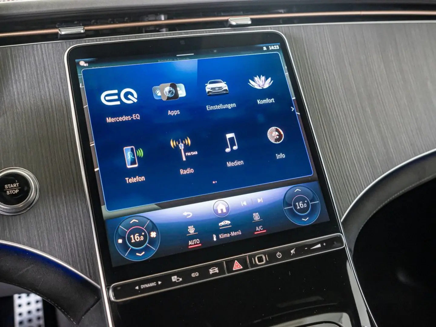 EQE 300 AMG Sport Advanced LED Navi Kamera Spurh