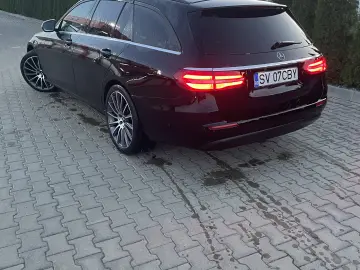 Mercedes-Benz 200