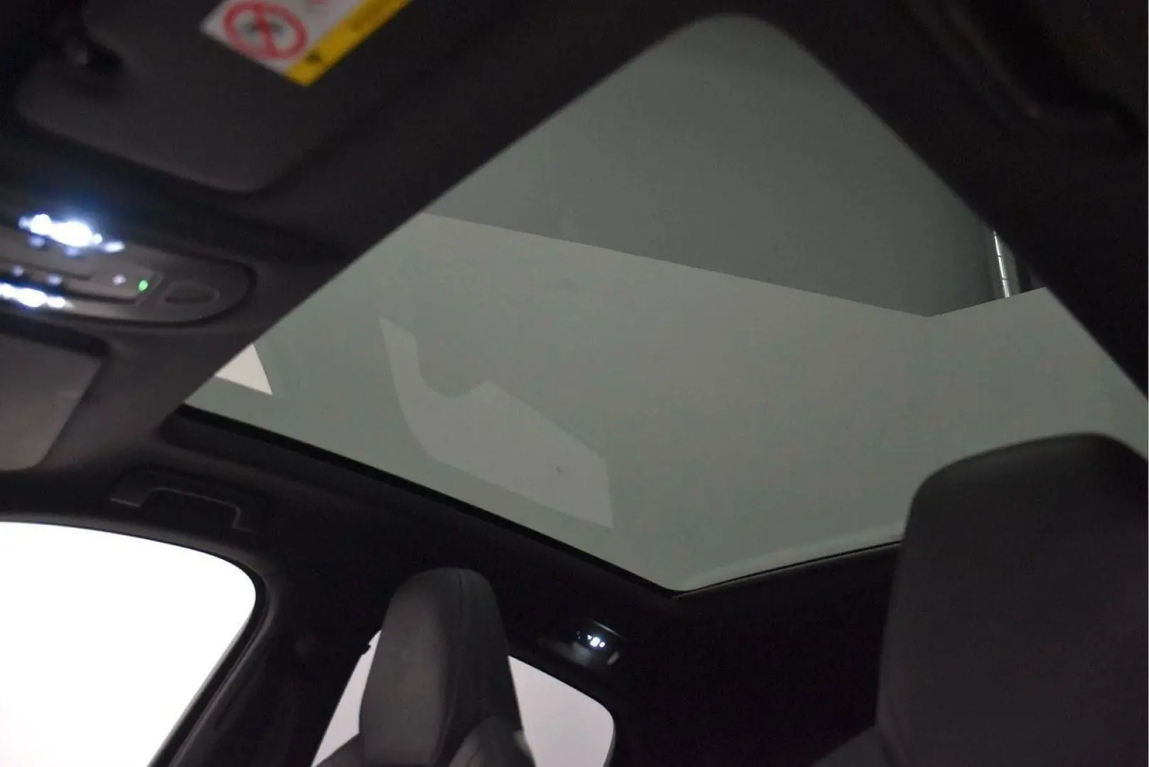 Cayenne Coupe E-Hybrid 462hp Pass-Display  VAT