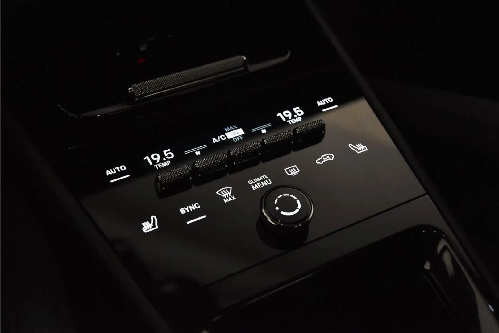 Cayenne Coupe E-Hybrid 462hp Pass-Display  VAT
