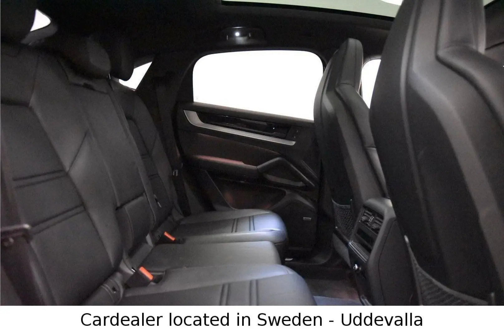 Cayenne Coupe E-Hybrid 462hp Pass-Display  VAT