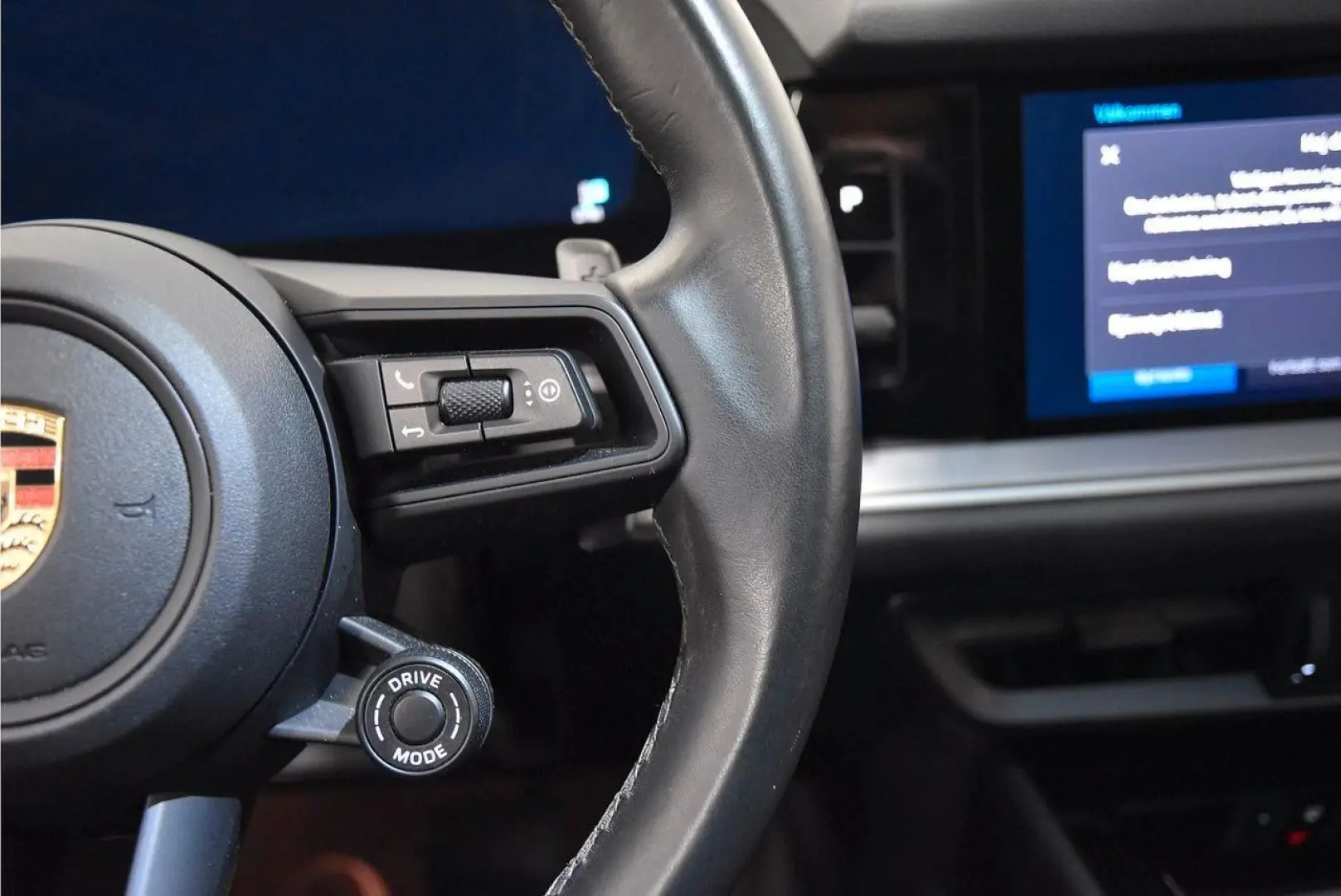 Cayenne Coupe E-Hybrid 462hp Pass-Display  VAT