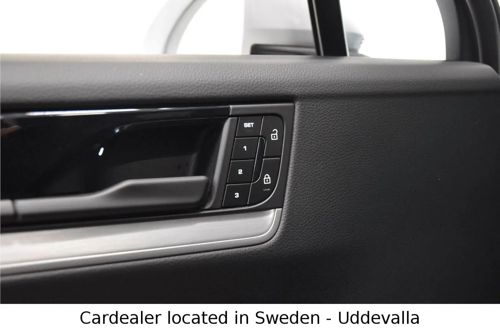 Cayenne Coupe E-Hybrid 462hp Pass-Display  VAT