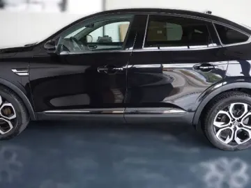 RENAULT ARKANA 1.6 E-Tech 145CP techno