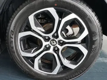 RENAULT ARKANA 1.6 E-Tech 145CP techno