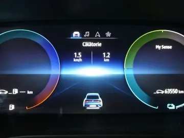 RENAULT ARKANA 1.6 E-Tech 145CP techno