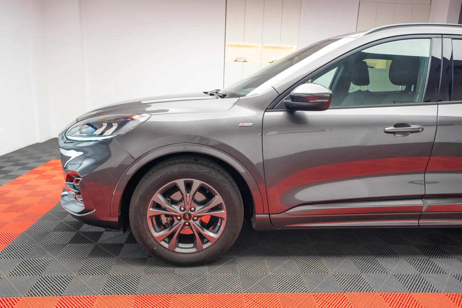 Ford Kuga 2.5 Duratec FHEV ST Line