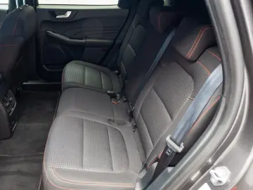 Ford Kuga 2.5 Duratec FHEV ST Line