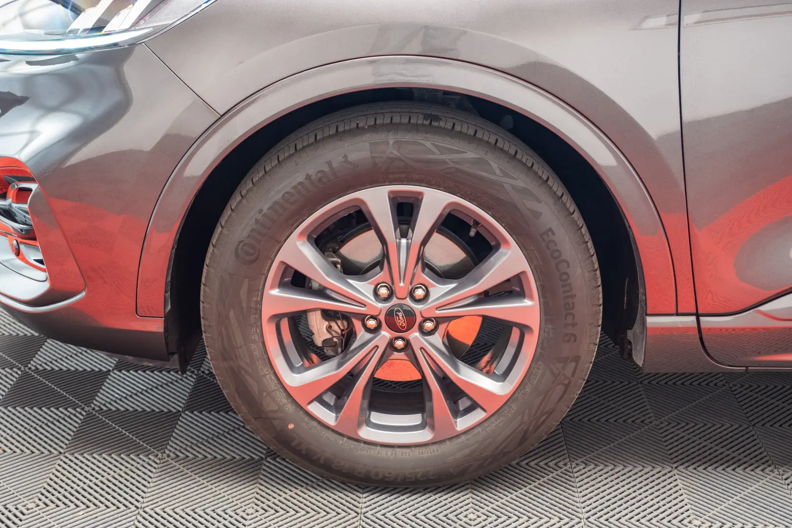 Ford Kuga 2.5 Duratec FHEV ST Line