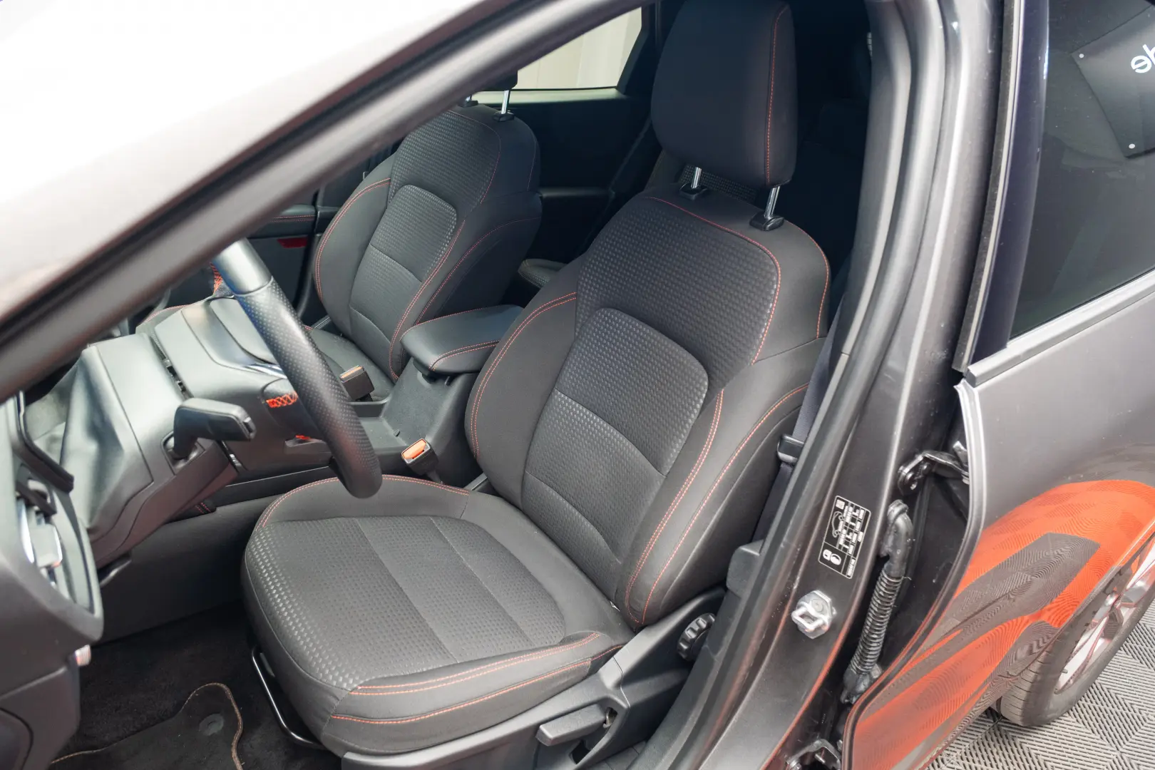 Ford Kuga 2.5 Duratec FHEV ST Line
