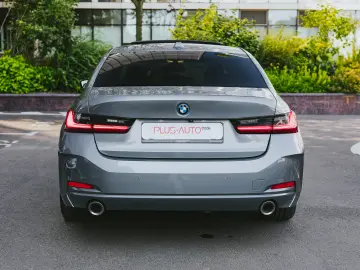 BMW 320e